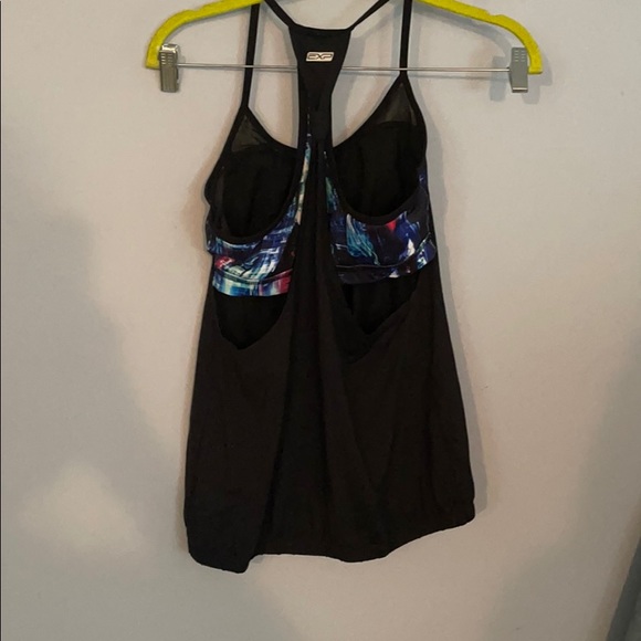 Express shelf bra tank, size S - Picture 6 of 7